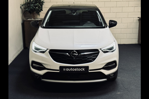 Opel Grandland X 1.6 Turbo Hybrid4 300PK Ultimate | Leder | Stoelkoeling | Camera's