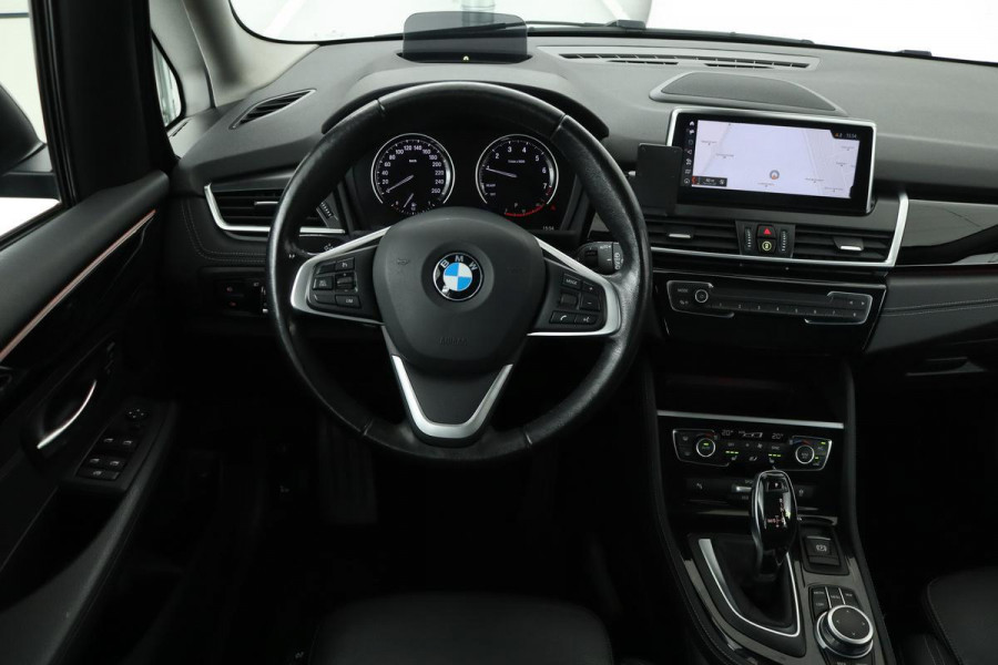 BMW 2 Serie Gran Tourer 218i Executive | Sport Line | Leder | Stoel & Stuurverwarming | PDC | Sportstoelen | Head-up | Navigatie | Full LED