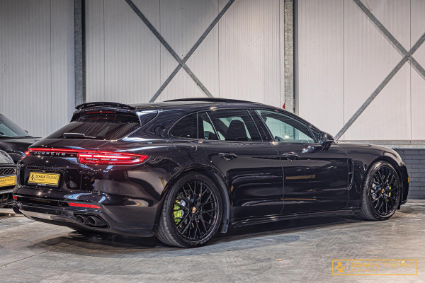 Porsche Panamera Sport Turismo 2.9 4 E-Hybrid|Chrono|Cam|Bose