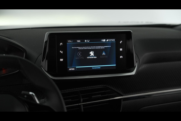 Peugeot 2008 PureTech 130 EAT8 Allure | Navigatie | Parkeersensoren | Apple Carplay | Climate Control