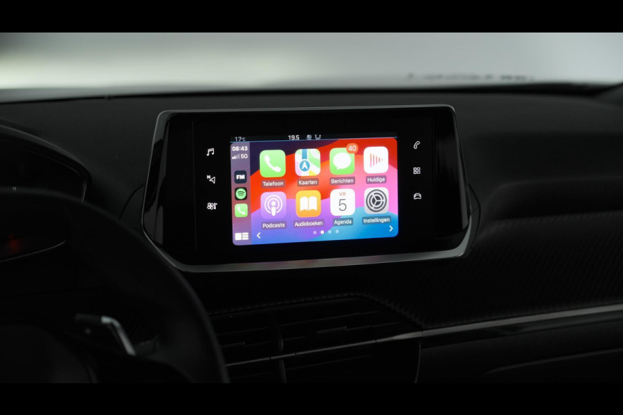 Peugeot 2008 PureTech 130 EAT8 Allure | Navigatie | Parkeersensoren | Apple Carplay | Climate Control