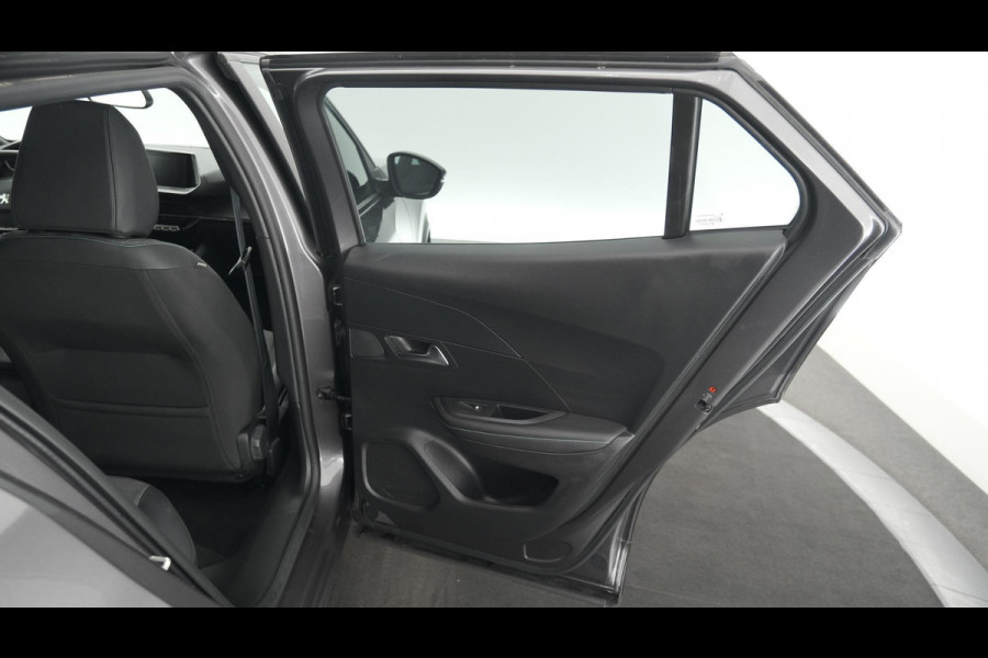 Peugeot 2008 PureTech 130 EAT8 Allure | Navigatie | Parkeersensoren | Apple Carplay | Climate Control