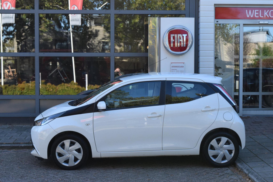 Toyota Aygo 1.0 VVT-i x-nav|Dealeronderhouden|Rijklaar!