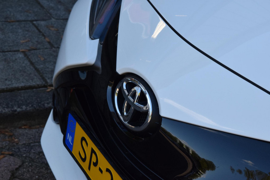 Toyota Aygo 1.0 VVT-i x-nav|Dealeronderhouden|Rijklaar!