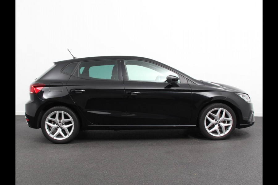 Seat Ibiza 1.0 TSI 110pk FR | Navigatie | Apple Carplay/Android Auto | Climate Control | Cruise Control | Stoelverwarming