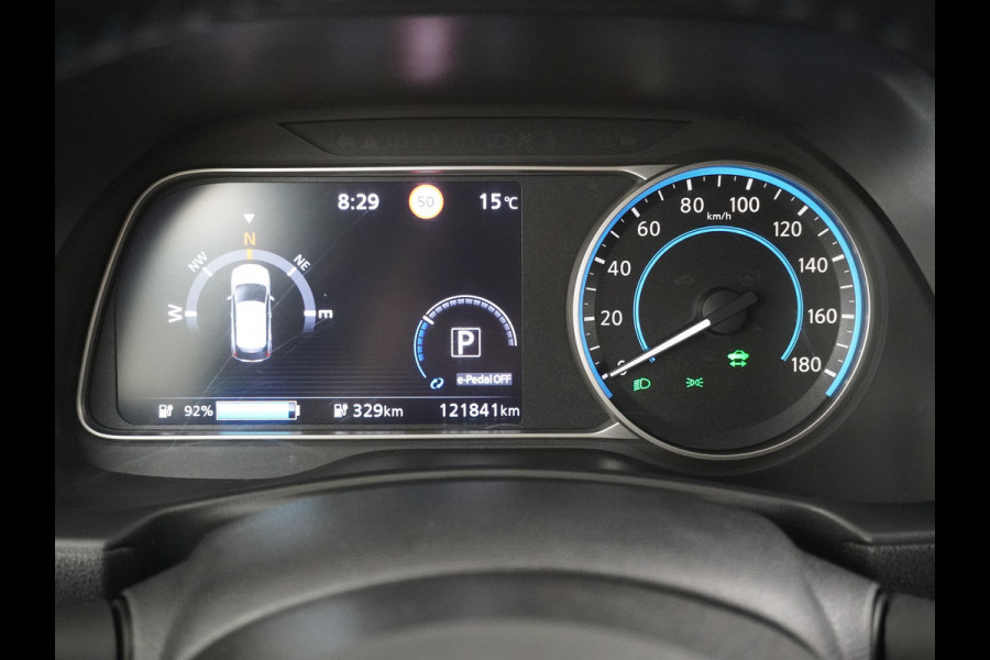 Nissan Leaf 62 kWh Grootste ACCU! Apple Carplay Android Auto Navi Ecc Bluetooth DAB Camera Trekhaak Keyless Adapt.Cruise-Control Led DAB Sto Verwarmd Lederen Stuur Isofix e+ N-Connecta