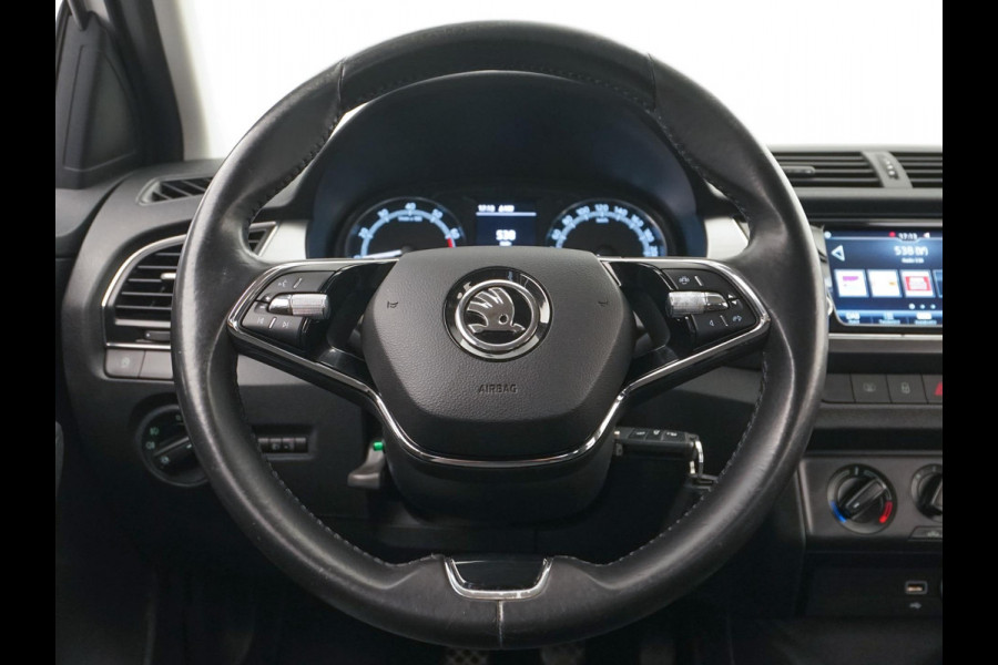 Škoda Fabia Combi 1.0 TSI Sport Edition (APPLE CARPLAY,LED,CRUISE,CLIMATE,PARKEERSENSOREN,LM-VELGEN,NIEUWE APK,TOPCONDITIE)