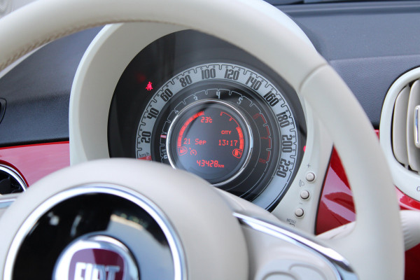 Fiat 500 1.0 Hybrid Dolcevita | Panoramadak | Climate Control