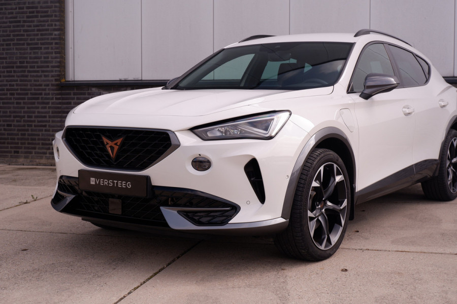 CUPRA Formentor 1.4 e-Hybrid Business PHEV Sfeerverlichting | Virtual | LED | Carplay | Camera | Blind Spot |