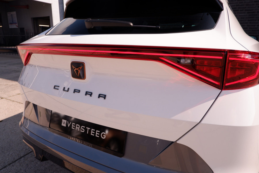 CUPRA Formentor 1.4 e-Hybrid Business PHEV Sfeerverlichting | Virtual | LED | Carplay | Camera | Blind Spot |