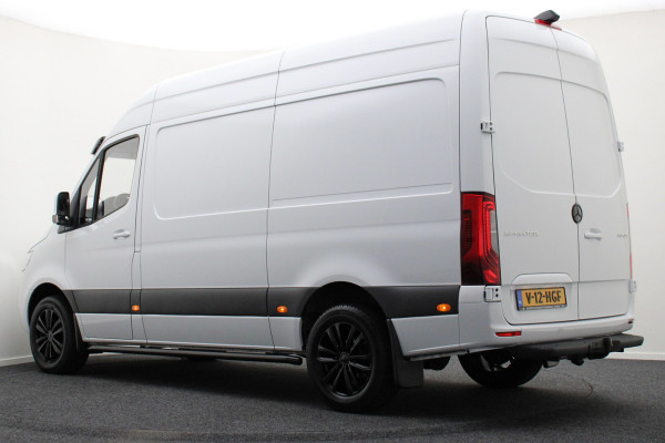 Mercedes-Benz Sprinter 317 1.9 CDI L2H2 Automaat 3-Zits, Leer, Airco, Cruise, Camera, Apple Carplay, LED, Trekhaak, 18''