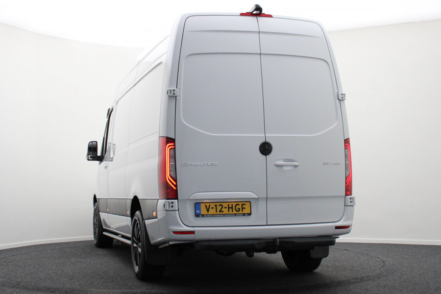 Mercedes-Benz Sprinter 317 1.9 CDI L2H2 Automaat 3-Zits, Leer, Airco, Cruise, Camera, Apple Carplay, LED, Trekhaak, 18''