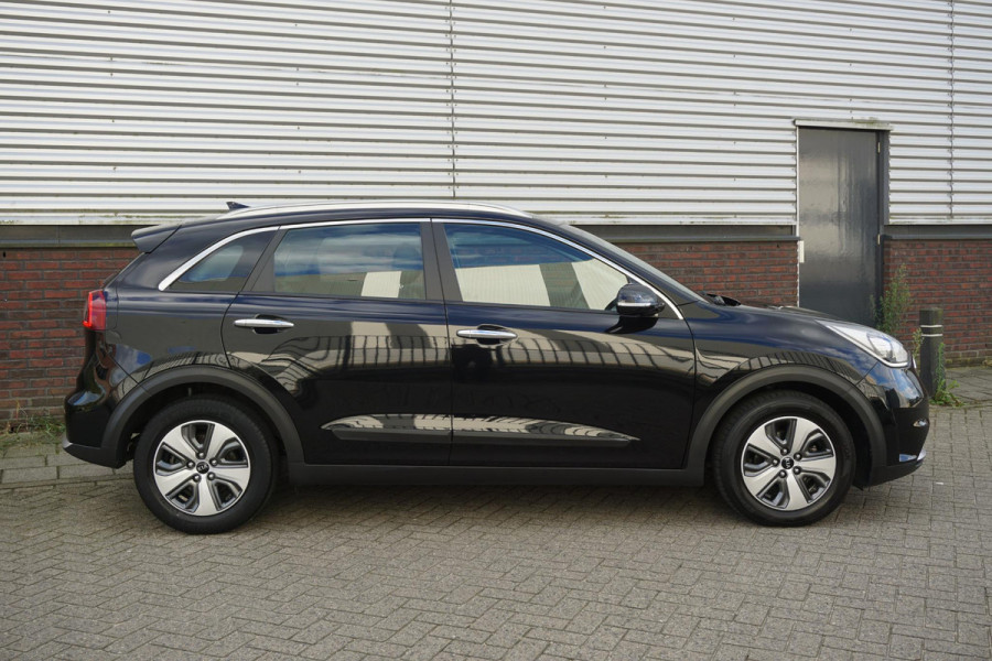 Kia Niro 1.6 GDi Hybrid DynamicLine 1e eigenaar Half-leer Navi PDC+Camera