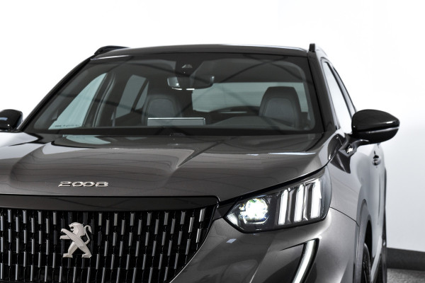 Peugeot 2008 1.2 130 PK PureTech GT-Line - Automaat | Dig.Cockpit | Cruise | Stoelverwarming | Camera | PDC | NAV + App.Connect | Auto.Airco | DAB | LM 17" |