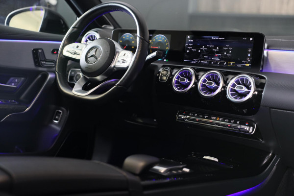 Mercedes-Benz A-Klasse 250 e AMG Limited / Memory / Acc / Lane Assist / Dode Hoek / Leder / Open Pano / Sfeerverlichting / 360 Cam