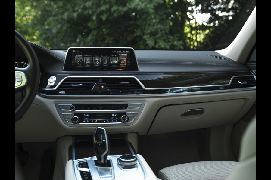 BMW 7 Serie 750Ld xDrive High Executive | Full option! | Bowers & Wilkins | Stoelventilatie | Massage | Rear seat entertainment