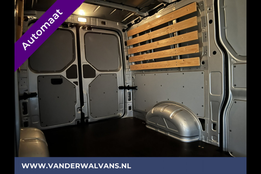 Volkswagen Crafter 2.0 TDI 141pk Automaat L3H2 L2H1 Euro6 Airco | 2x Zijdeur | Camera | Navigatie Apple Carplay, Android Auto, Cruisecontrol, Bijrijdersbank, 3000kg trekvermogen