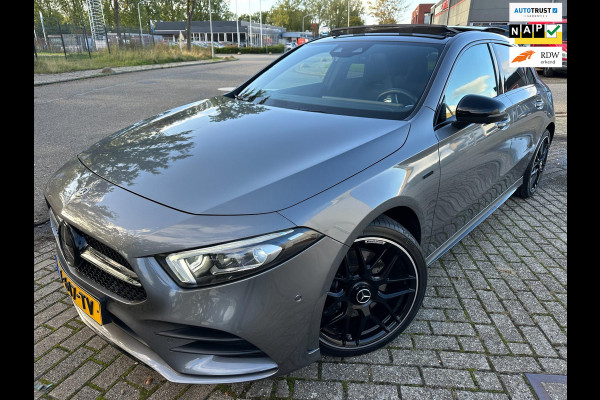 Mercedes-Benz A-Klasse 250 e EQ HYBRID AMG Limited SPORT PANO LEER AUT LUXE