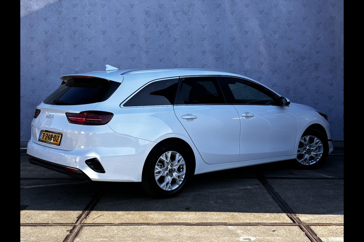 Kia Ceed Sportswagon 1.5 T-GDi DynamicPlusLine | Climate Control | Navigatie | Lichtmetalen velgen | Achteruitrijcamera | Stoel en stuurwielverwarming |