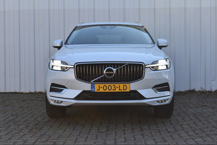 Volvo XC60 B4 Inscription | Blis | Trekhaak | Keyless Entry | Apple Carplay/Android Auto |