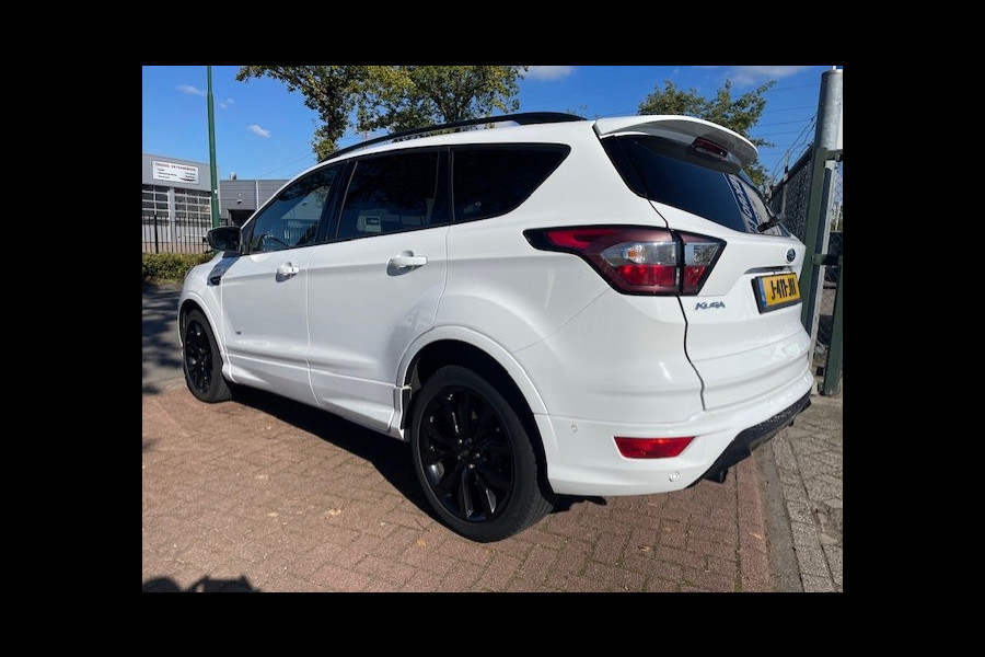 Ford Kuga 2.0 TDCi Awd Automaat ST-Line 137.000km Airco/ECC,Navigatie,Camera