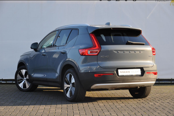 Volvo XC40 T5 262Pk Automaat Recharge Momentum / Adaptieve cruise control / Elektrische achterklep / BLIS / Stoelverwarming / Elektrische stoelen met geheugen / Trekhaak