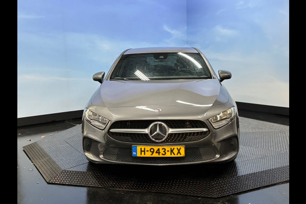 Mercedes-Benz A-Klasse 160 Business Solution Navi | Clima | Cruise |Camera | PDC