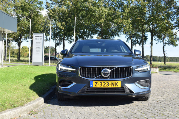 Volvo V60 T6 350PK Automaat Recharge AWD Plus Bright | ACC | Panoramadak | 360 camera | Stuurverwarming | 19"LMV | Elektr. stoel