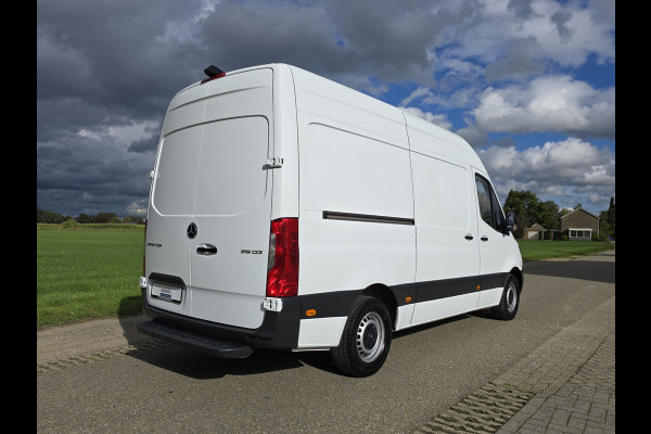 Mercedes-Benz Sprinter 315 CDI L2 H2 RWD - Euro 6 - 150 Pk - MBUX - ParkeerCamera -