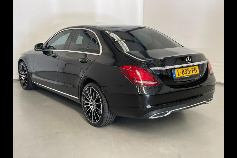 Mercedes-Benz C-Klasse 250 CDI 4Matic / AMG / Burmester / Designo