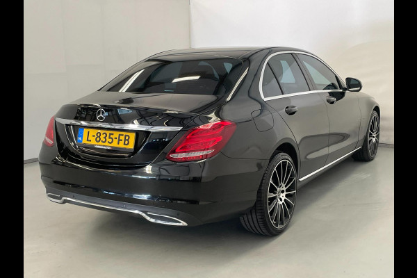 Mercedes-Benz C-Klasse 250 CDI 4Matic / AMG / Burmester / Designo