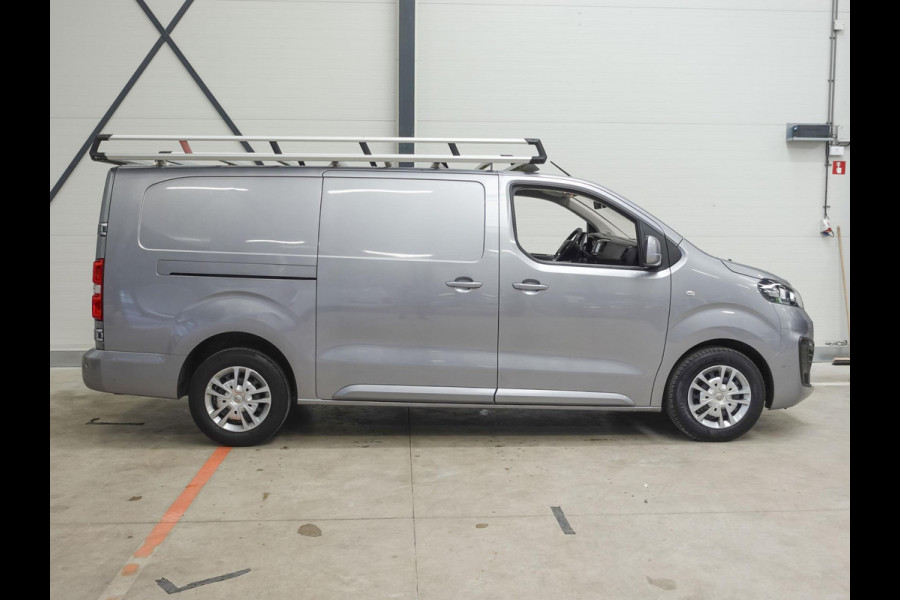 Opel Vivaro 2.0 CDTI L3H1 Innovation 122pk | 2x Schuifdeur | Airco | Cruise control | Navigatie | Camera | Trekhaak | Imperiaal |