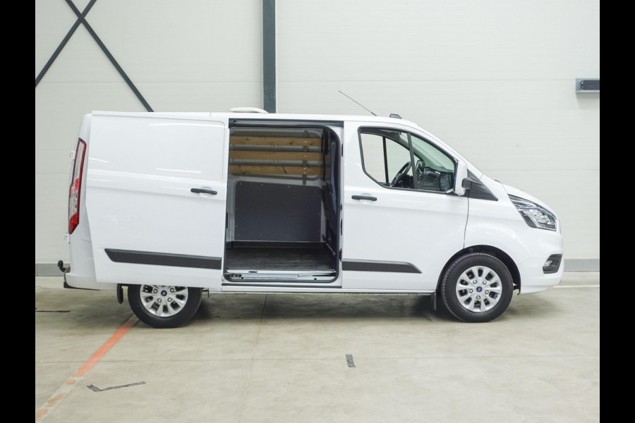 Ford Transit Custom 280 2.0 TDCI L1H1 Trend | Navigatie | Airco | Parkeer sensoren | Bluetooth | Trekhaak |