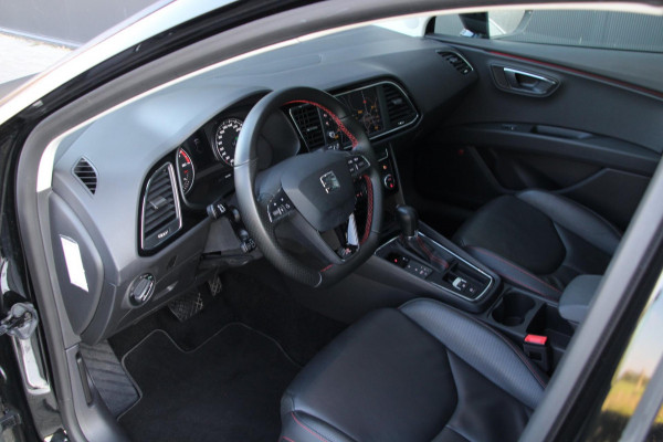 Seat Leon 1.5 TSI FR Ultimate Edition | Pano | ACC | Led | DSG