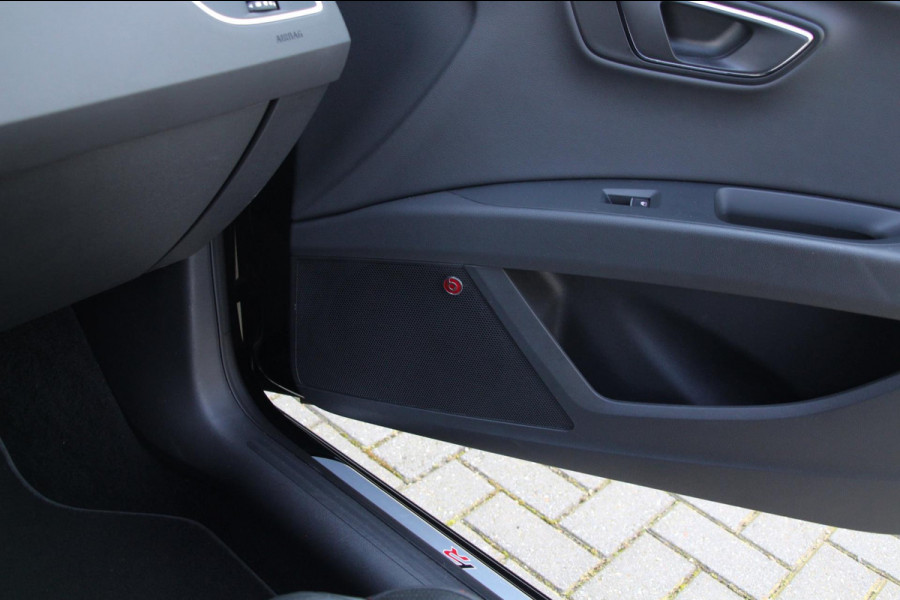 Seat Leon 1.5 TSI FR Ultimate Edition | Pano | ACC | Led | DSG