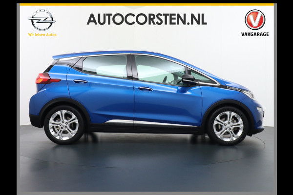 Opel Ampera-E €15.840 na Subsidie Business Executive 65 kWh Nieuwe Accu Carplay/Android Auto Ecc Stoelverwarming PDC DAB Bluetooth Connected services Cruise Control Keyless Led Regen-Licht Sensor €2.000,- Subsidie mogelijk