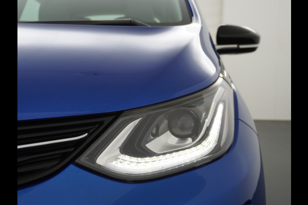 Opel Ampera-E €15.840 na Subsidie Business Executive 65 kWh Nieuwe Accu Carplay/Android Auto Ecc Stoelverwarming PDC DAB Bluetooth Connected services Cruise Control Keyless Led Regen-Licht Sensor €2.000,- Subsidie mogelijk