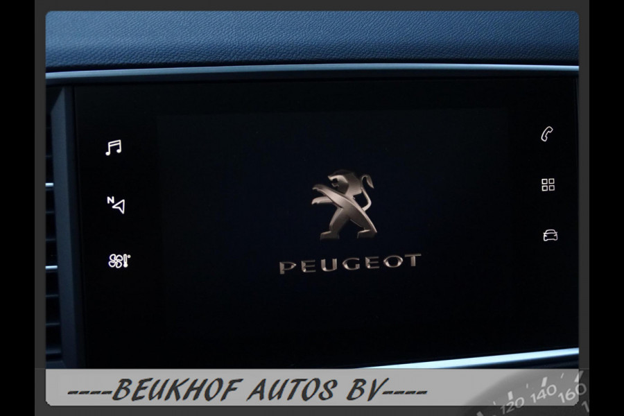 Peugeot 308 1.2 PureTech Navi Carplay Panorama Nieuwe D-Riem