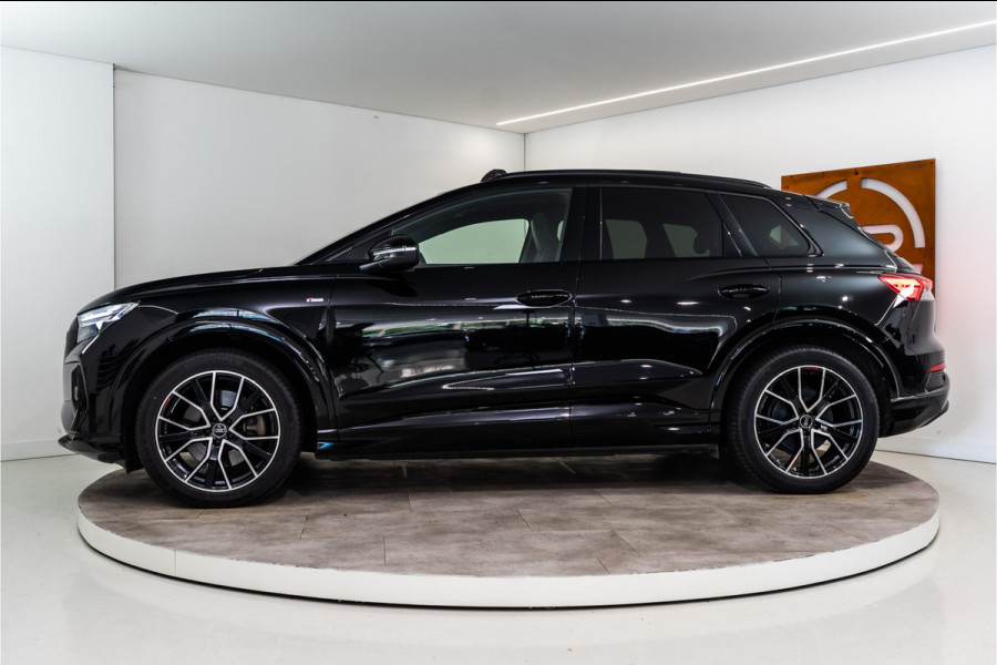 Audi Q4 e-tron 50 Quattro S-Edition 77 kWh | Pano | Sonos | Sfeer | Trekhaak | VOL! 12 MND Garantie