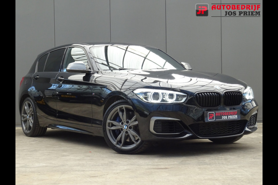 BMW 1-serie M135i xDrive * H/K * XENON * M-PAKKET !!