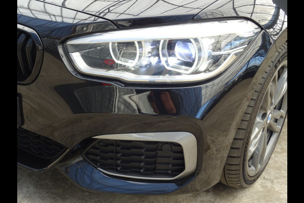 BMW 1-serie M135i xDrive * H/K * XENON * M-PAKKET !!