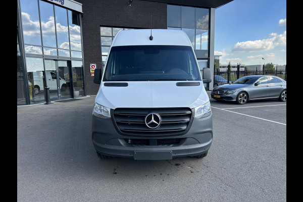 Mercedes-Benz Sprinter 317 CDI L3 H2 3500KG Trekhaak / 9G-TRONIC / MBUX / Camera / Parkeersensoren / Cruise control / Airco / 270 Graden achterdeuren