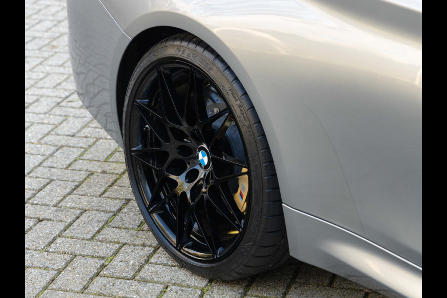 BMW 4 Serie Cabrio M4 Competition - "Jubilee Silver" Individual - Volleder Sonderwunsch - Carbon Brakes