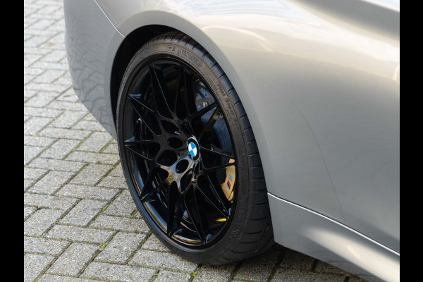 BMW 4 Serie Cabrio M4 Competition - "Jubilee Silver" Individual - Volleder Sonderwunsch - Carbon Brakes