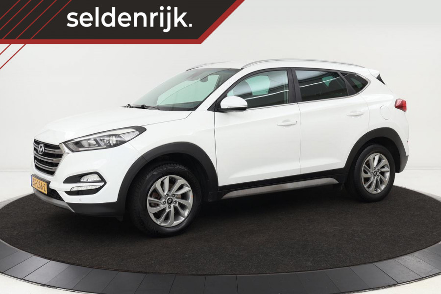 Hyundai Tucson 1.6 GDi Comfort | Stoelverwarming | Trekhaak | Camera | Navigatie | Climate control | Cruise control | Achterbank verwarmd | Bluetooth