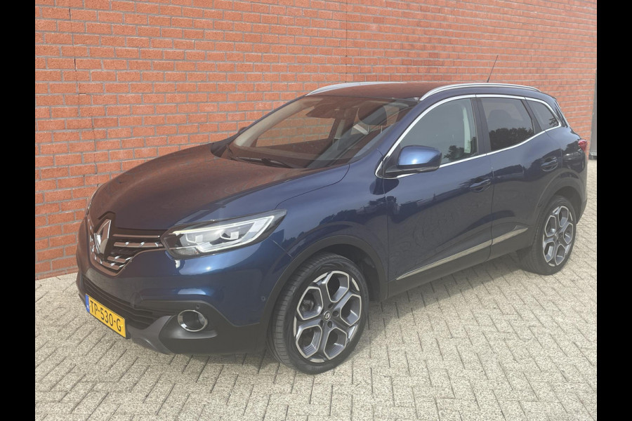 Renault Kadjar 1.2 TCe Bose Navigatie Led verlichting Leder interieur Camera 19 inch lichtmetalen velgen