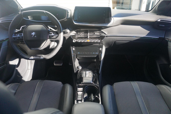 Peugeot 208 1.2 TURBO GT AUTOMAAT | Navigatie Pro | Climate control | Carplay | Camera |