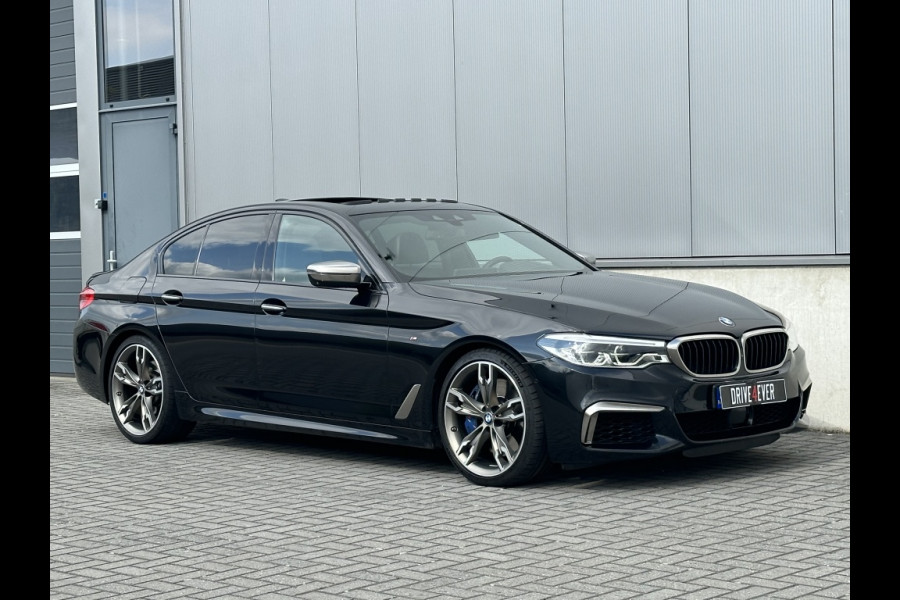 BMW 5 Serie M550i xD M PACK FULL PANO 360 CAMERA ECC PDC LED LEDER