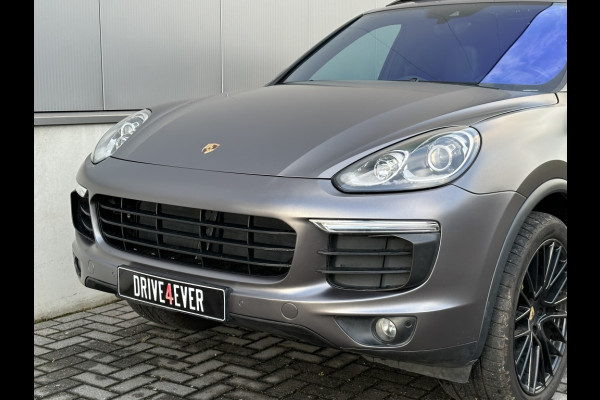 Porsche Cayenne 3.0 S E-Hybrid Pl Ed FULL MATT GREY PANO NAVI CR CONTROL