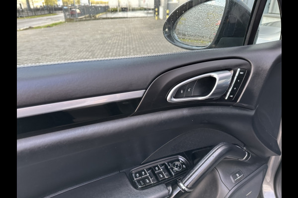 Porsche Cayenne 3.0 S E-Hybrid Pl Ed FULL MATT GREY PANO NAVI CR CONTROL